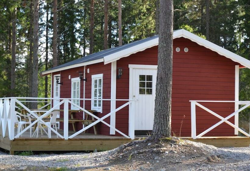 älgparkens Stugby