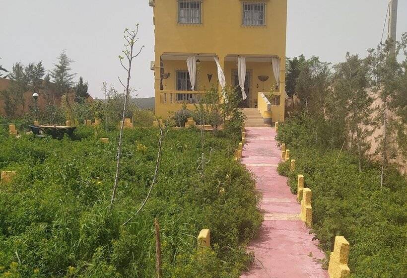 ペンション Auberge Le Petit Jardin