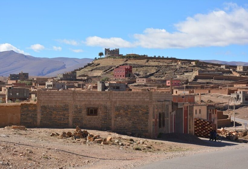 ペンション Riad Bouchra