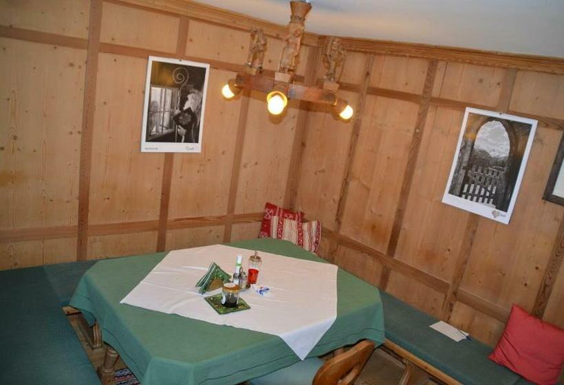 Pension Kirchbrugger