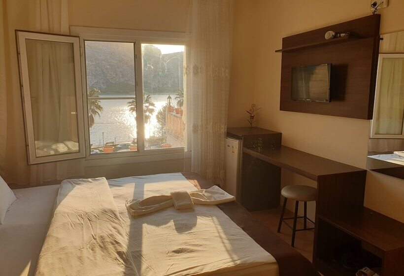 Rosa Otel