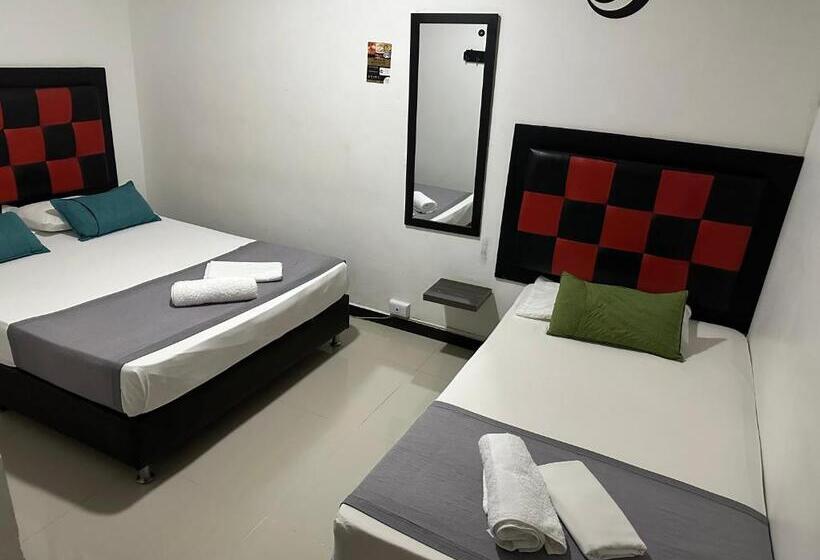 هتل Laureles De Aburrá