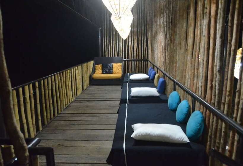 בית מלון כפרי Leopard Lakes, Wilpattu