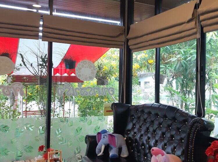 酒店 Makwan Resort Rayong