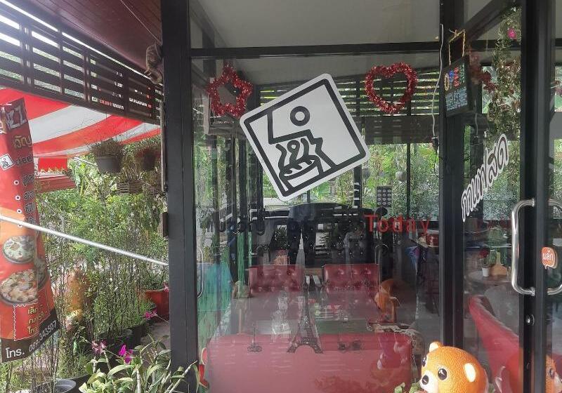 酒店 Makwan Resort Rayong