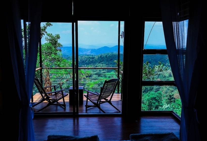 فندق Treehouse Chalets