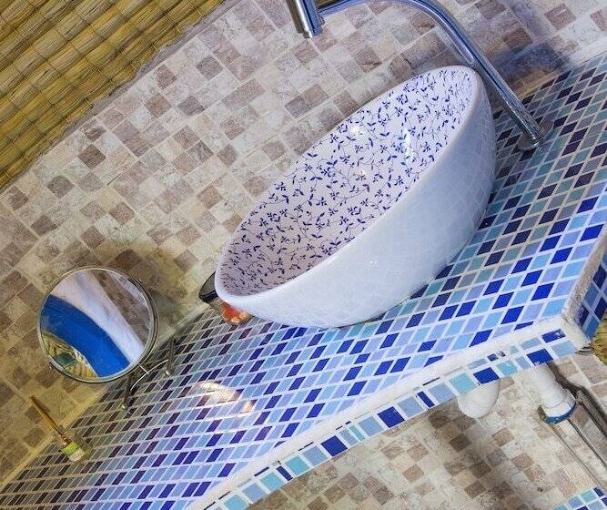 هتل Urku Wasi Lodge