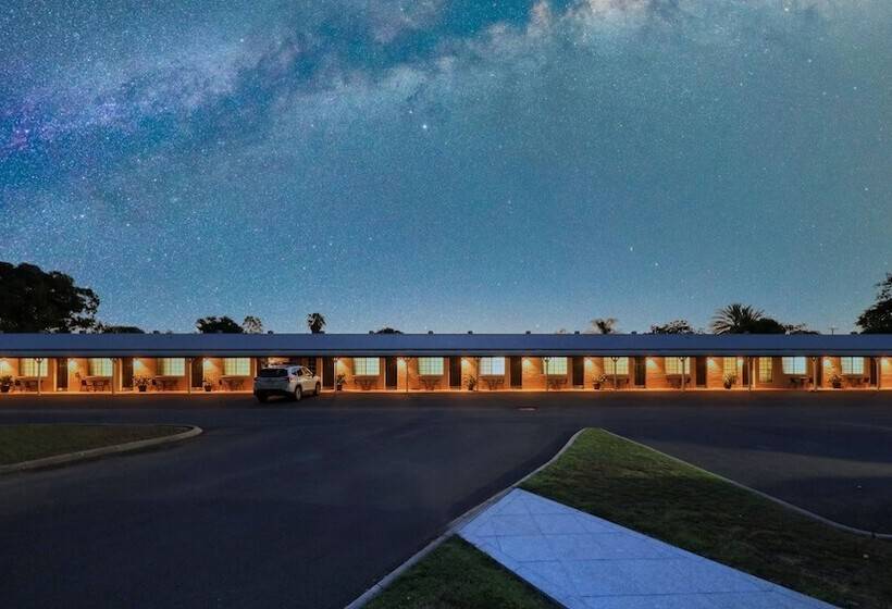 모텔 Riverland Motor Inn