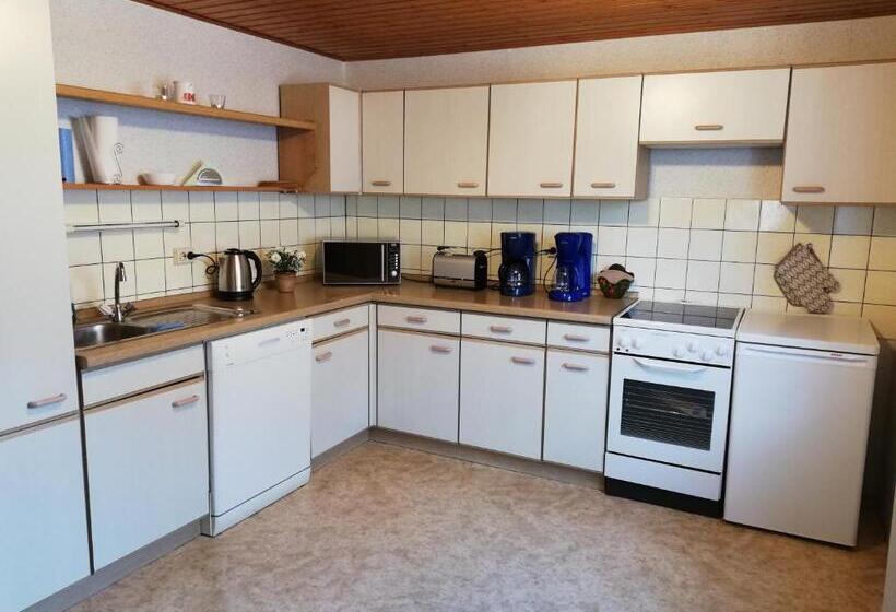 پانسیون Am Waldrand Spreewald