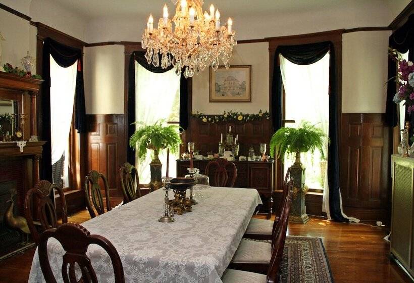 Beall Mansion An Elegant Bed & Breakfast Inn