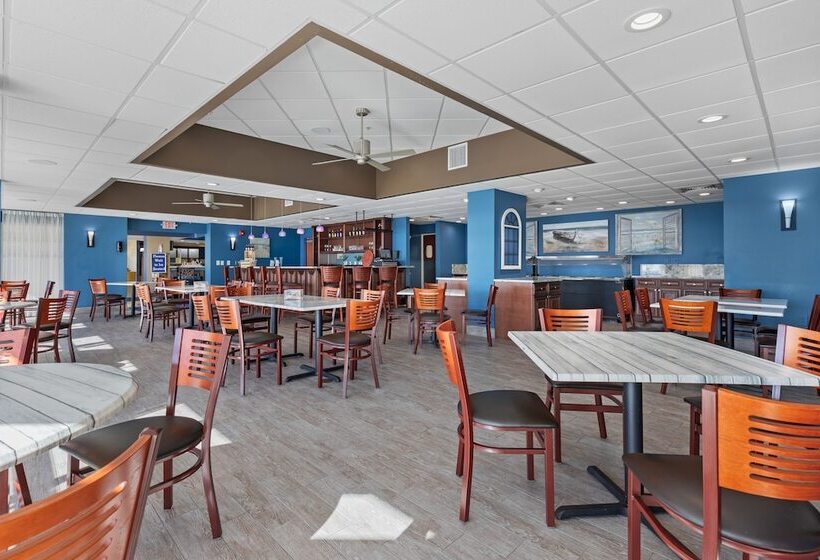 هتل Bay Watch Resort