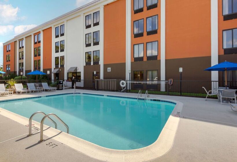 هتل Best Western Plus Wilmington/wrightsville Beach