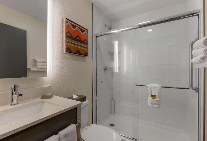هتل Best Western Plus Yuma Foothills Inn & Suites