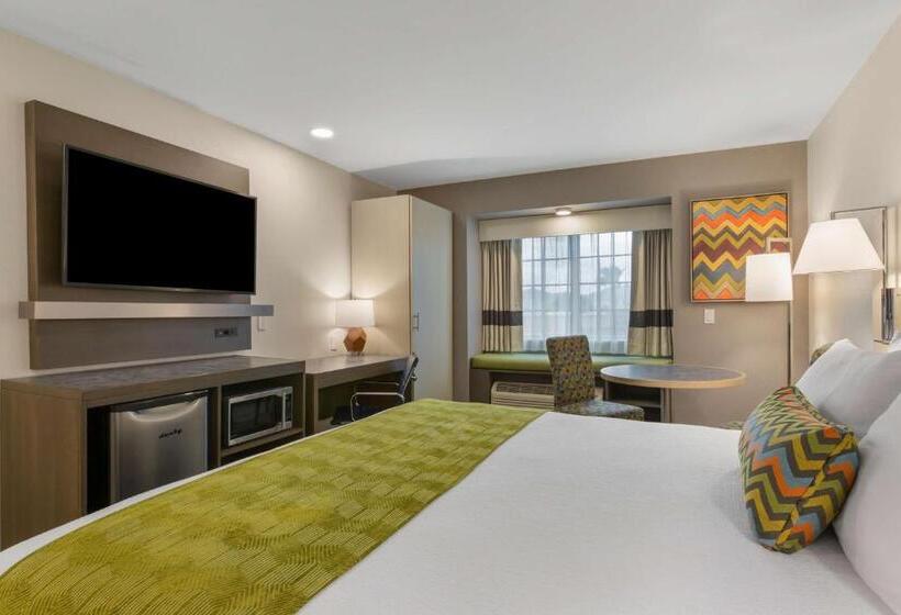 هتل Best Western Plus Yuma Foothills Inn & Suites
