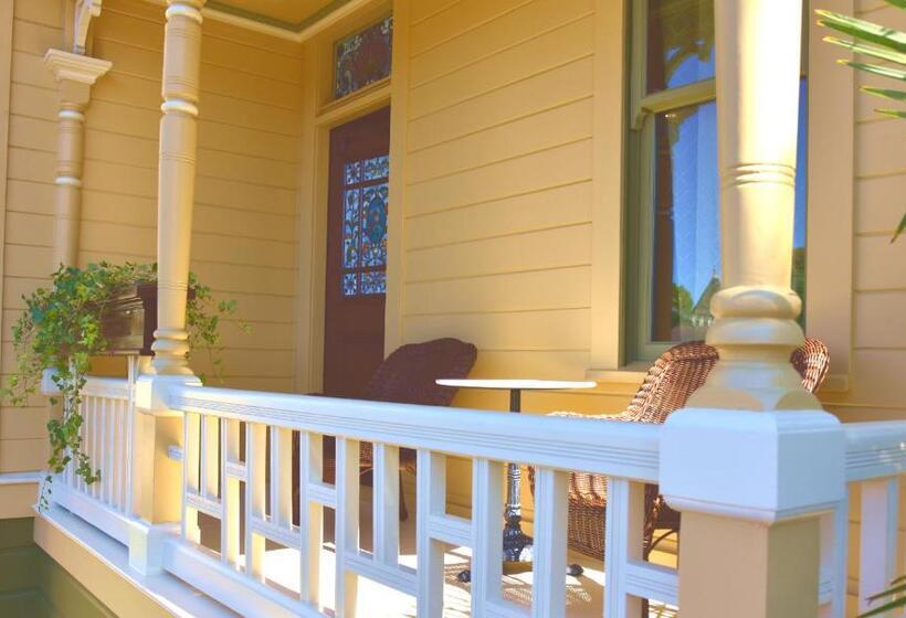 호텔 Blackbird Inn