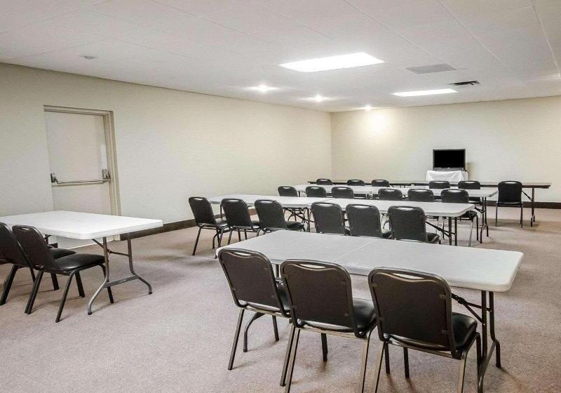 فندق Surestay Plus By Best Western Corydon