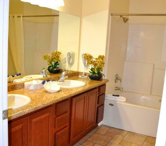 هتل Club De Soleil Allsuite Resort