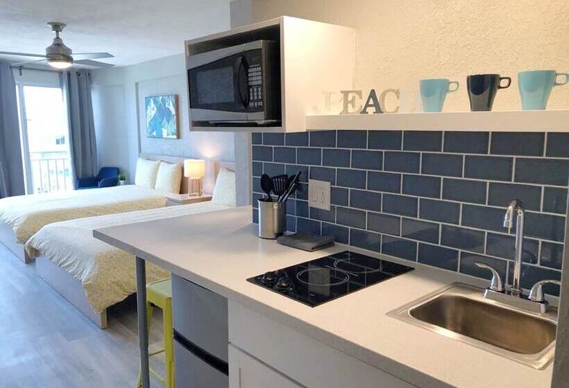 فندق Daytona Inn Studios