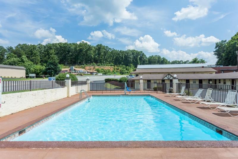 酒店 Scottish Inns Collinsville   Martinsville