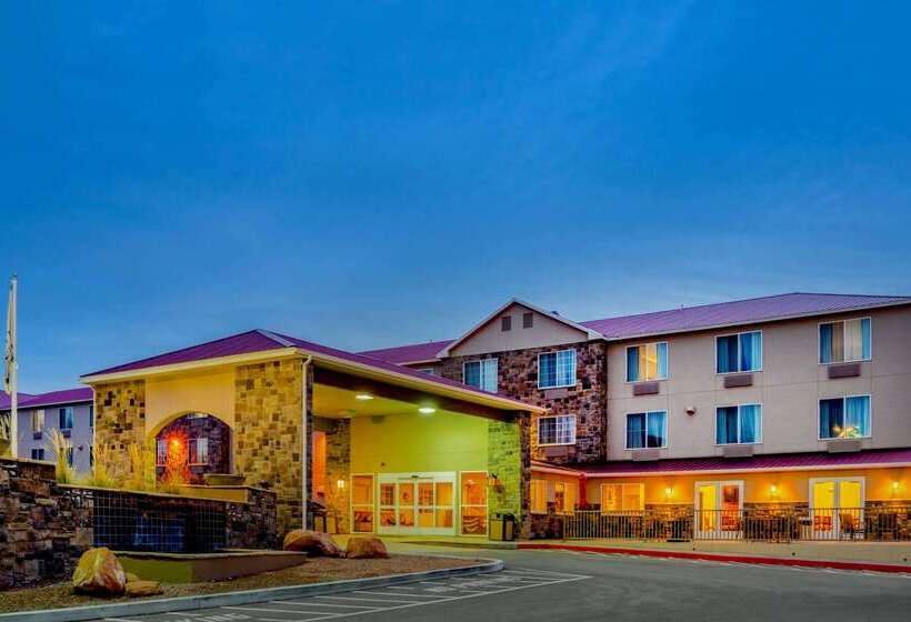 هتل La Quinta By Wyndham Moab
