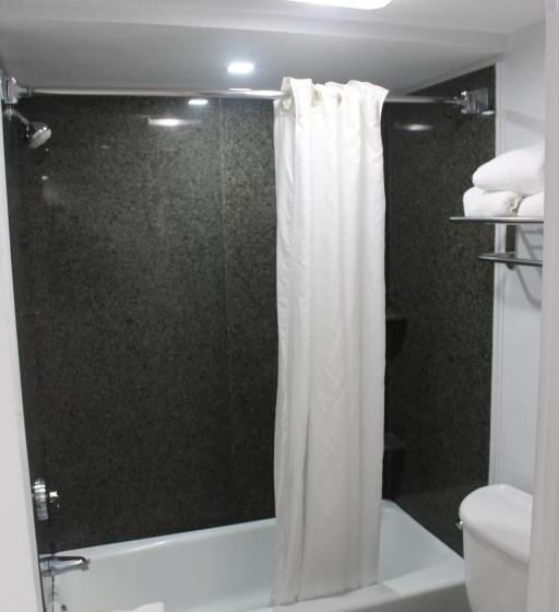 בית מלון כפרי La Quinta By Wyndham Oceanfront Daytona Beach