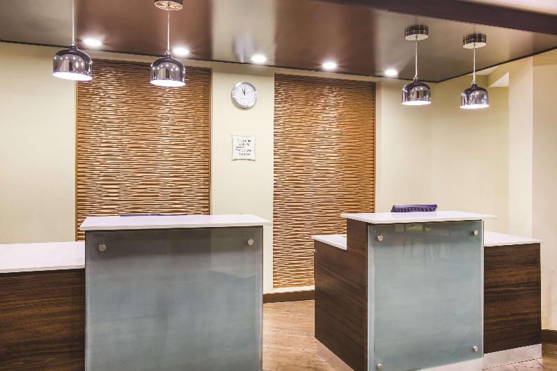 בית מלון כפרי La Quinta By Wyndham Oceanfront Daytona Beach