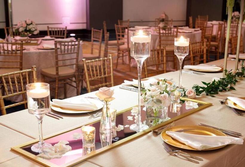 هتل Louisville Marriott Downtown