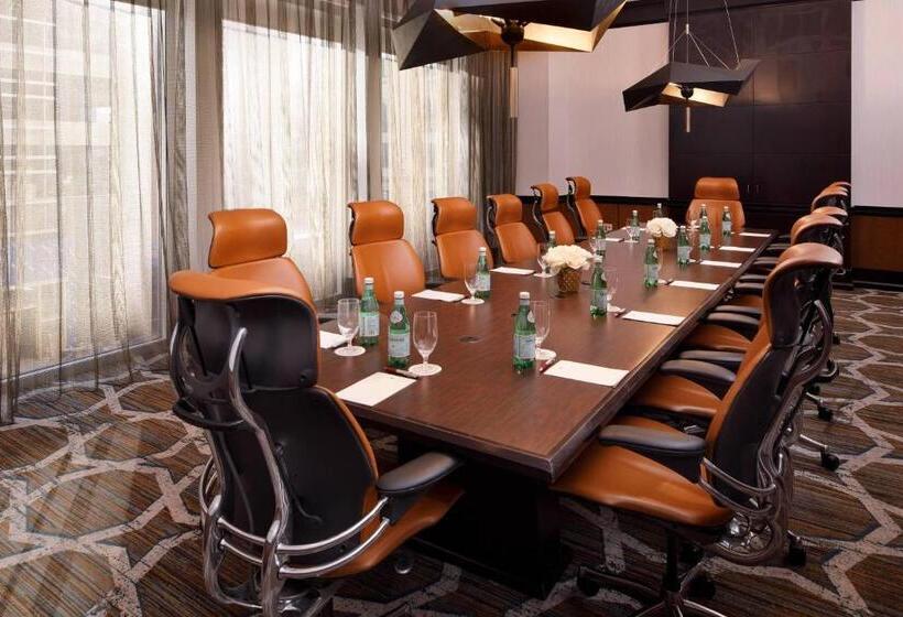 هتل Louisville Marriott Downtown