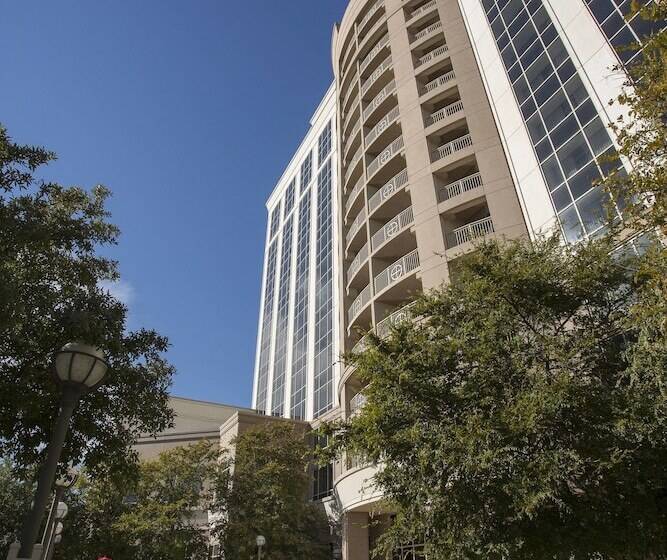 هتل Marriott Dallas Las Colinas