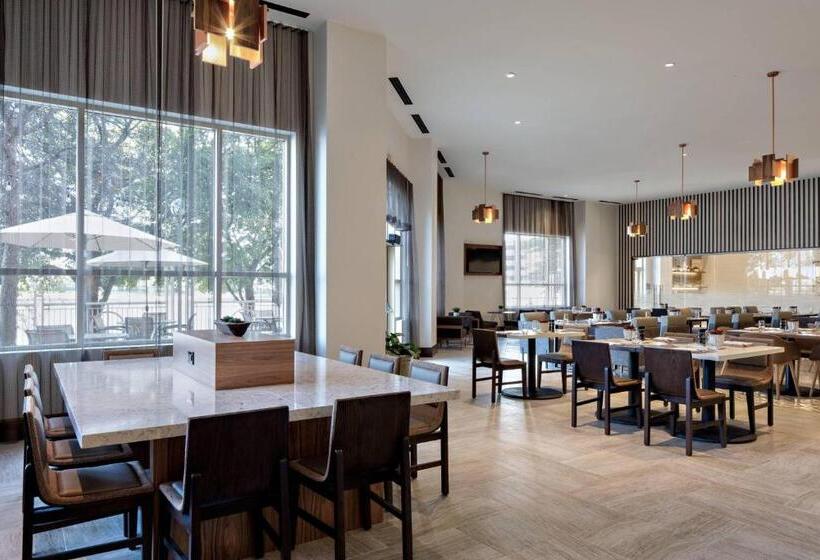 هتل Marriott Dallas Las Colinas
