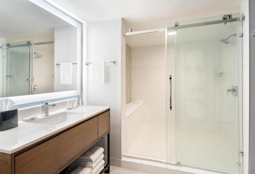 هتل Marriott Greensboro Downtown