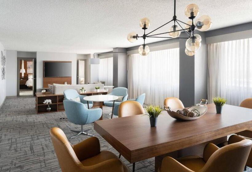 هتل Marriott Greensboro Downtown