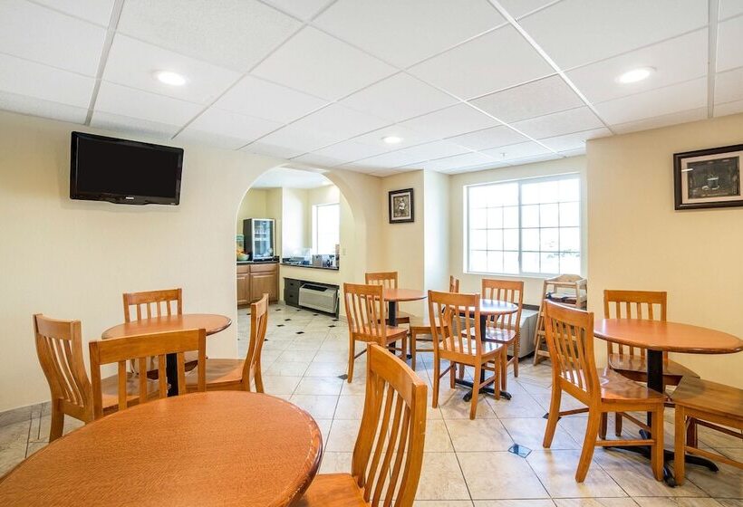 هتل Quality Inn & Suites Elko