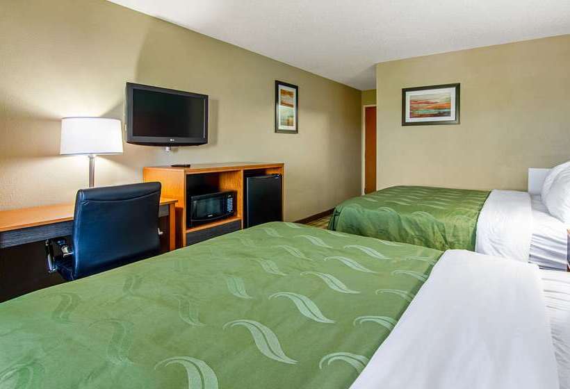 فندق Quality Inn & Suites I81 Exit 7