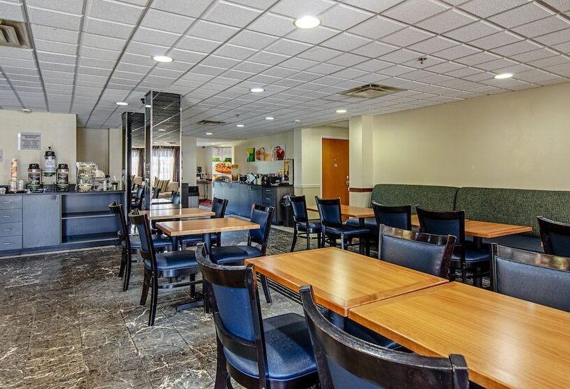 فندق Quality Inn & Suites I81 Exit 7