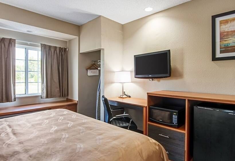 호텔 Quality Inn & Suites I81 Exit 7