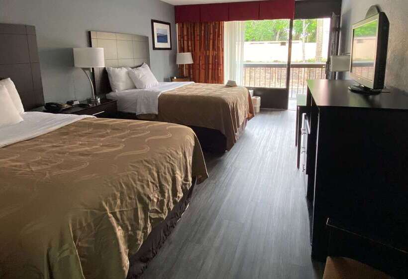 בית מלון כפרי Quality Inn & Suites Gulf Breeze Bayside Near Pensacola Beach
