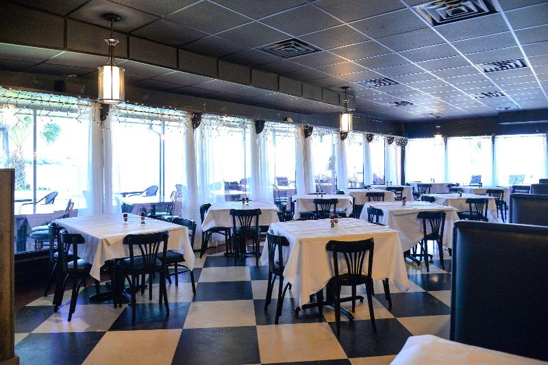 בית מלון כפרי Quality Inn & Suites Gulf Breeze Bayside Near Pensacola Beach