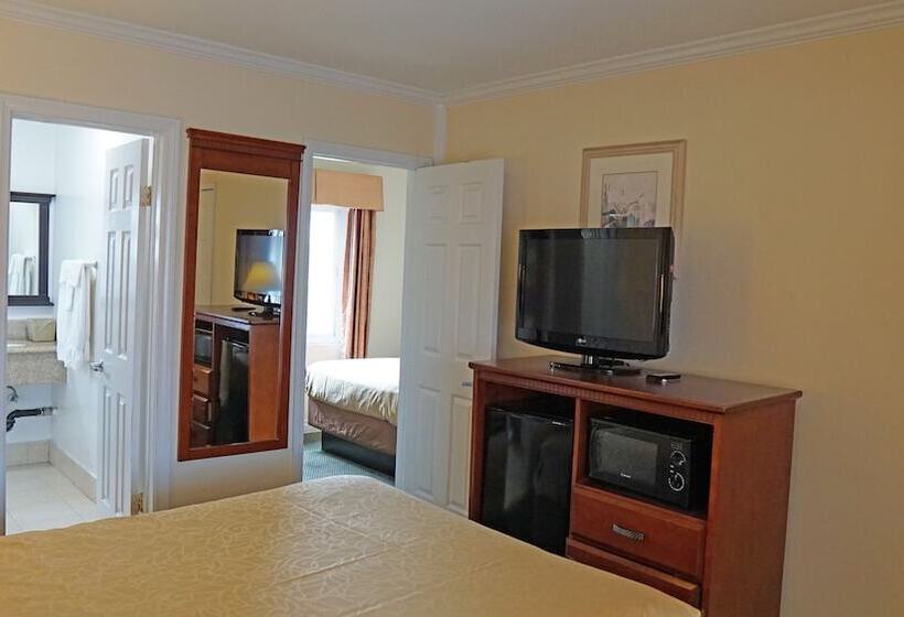 ホテル Redondo Inn And Suites
