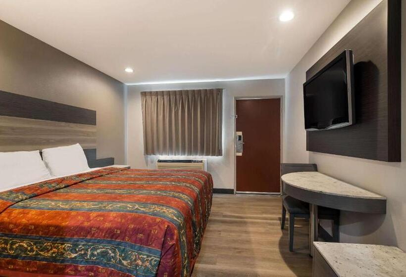 Отель Rodeway Inn San Bernardino