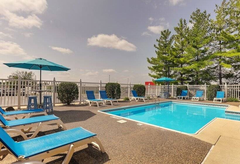 هتل Stoney Creek Inn Quincy