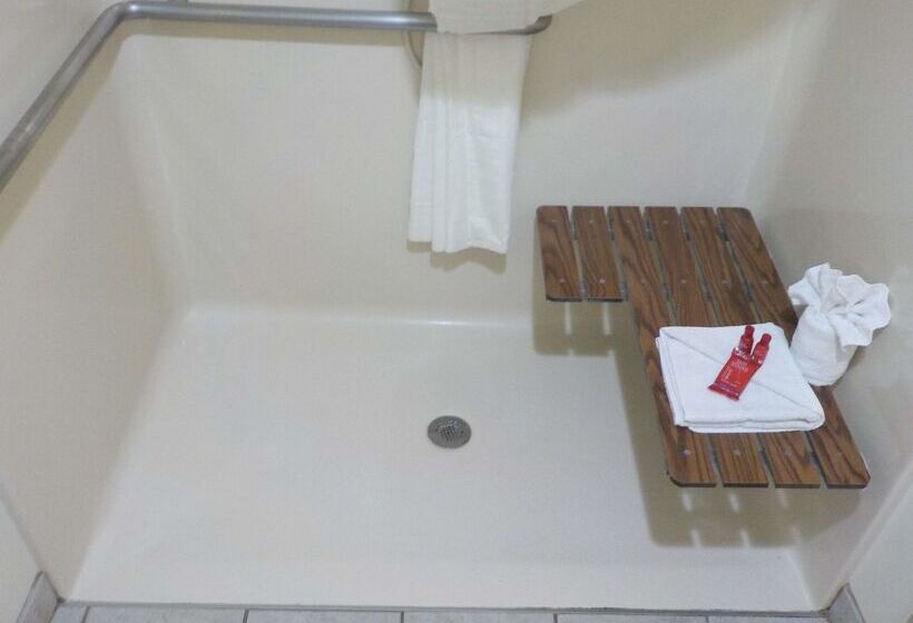 هتل Best Western Louisville Airport Expo