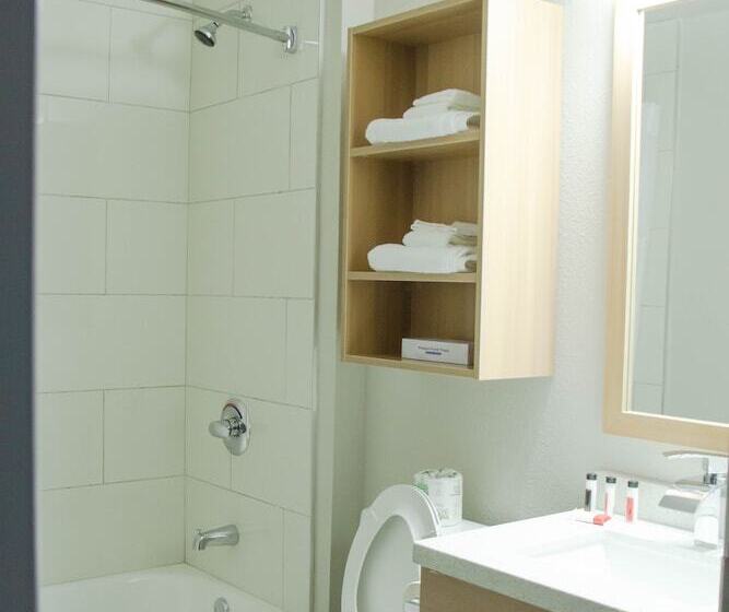 Microtel Inn & Suites By Wyndham Camp Lejeune/jacksonville