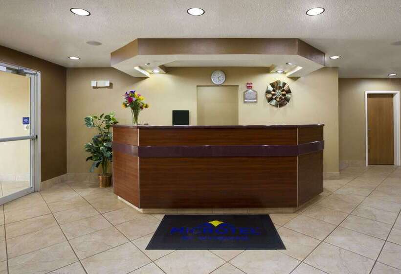 Microtel Inn & Suites By Wyndham Lithonia/stone Mountain