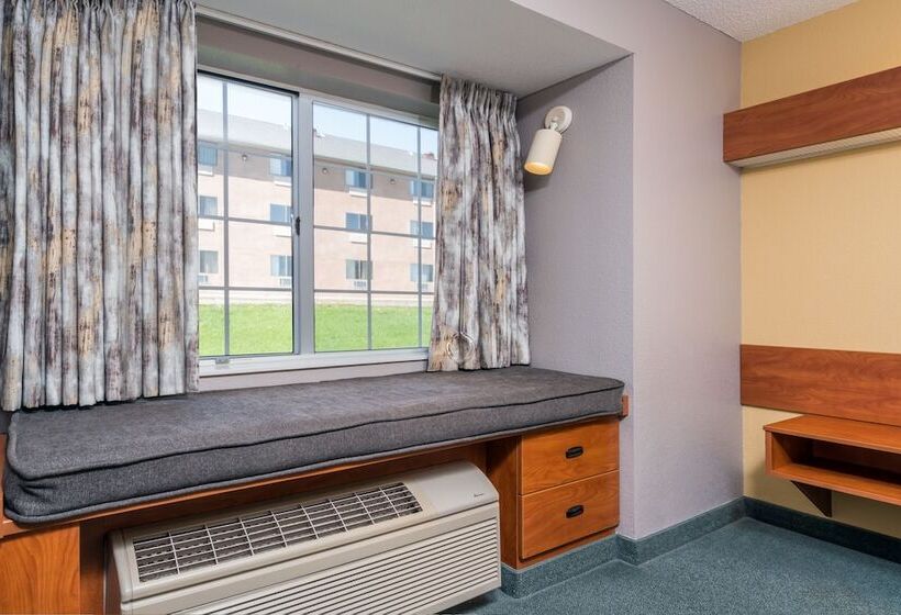 Microtel Inn & Suites By Wyndham New Ulm