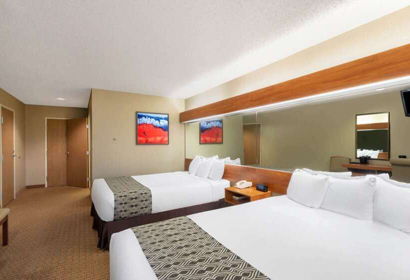 Microtel Inn & Suites