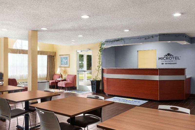 Microtel Inn & Suites By Wyndham Thomasville/high Point/lexi
