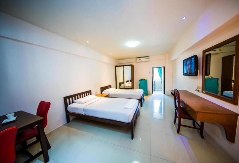 Golden House Service Apartment