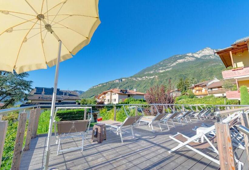 Отель B&b Garni Erika