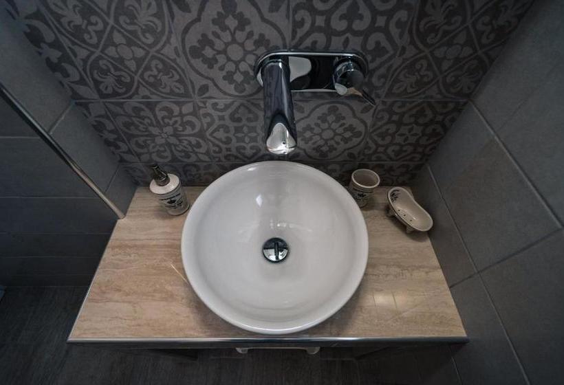 بنسيون Meropi Rooms